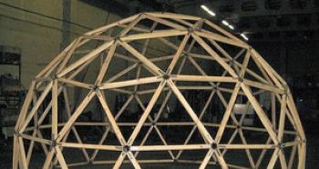 Купольный дом: своими руками Надо создать купол из дуг по диаметру